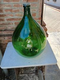 Bottiglie,damigiana e...
