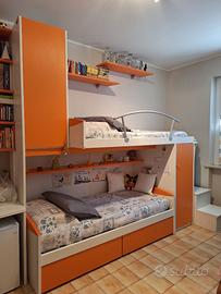 Letto a castello con armadio