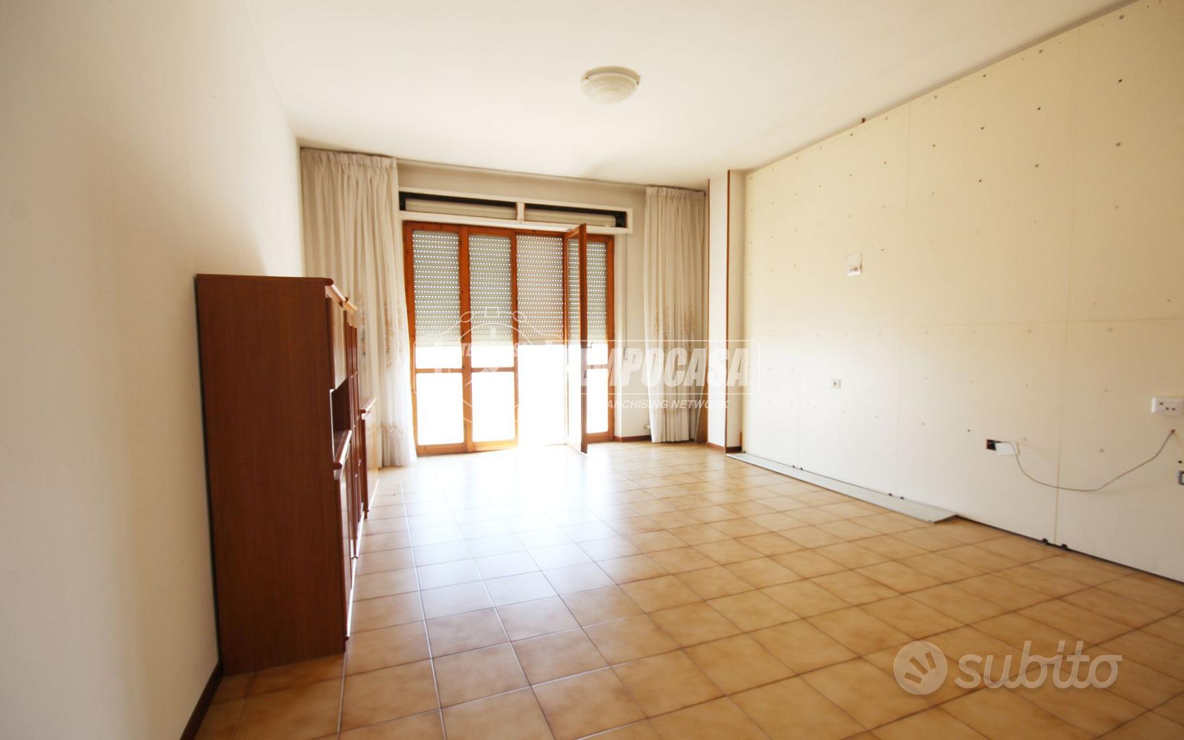Appartamento – Montappone, Spazzi - Vista 3