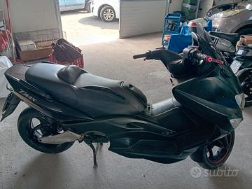 T Max 500 per Ricambi 