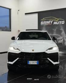 Lamborghini Urus 4.0 V8 phev SE auto