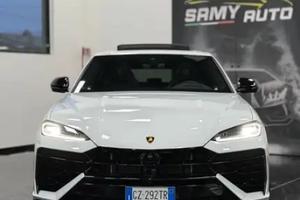 Lamborghini Urus 4.0 V8 phev SE auto