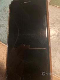 Iphone 8 64gb con vetro rotto superficialmente