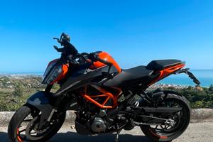 Ktm duke 390