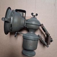 antica lampada per biciclette