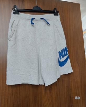 Nike Pantaloni corti sportivi grigi