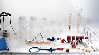 Kit di vetreria e accessori da laboratorio-