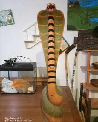 serpente in legno porta cd