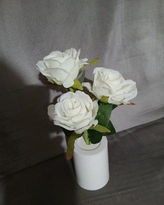 vaso in plastica con fiore luminoso a batterie 