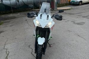 X CAPE 650