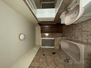 Immobile in asta di 121 m² con 3 locali a Lissone