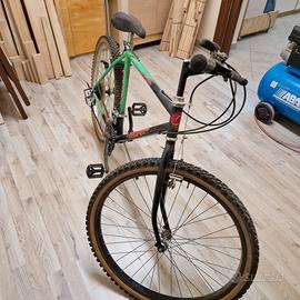 Grimper mountain-bike 