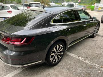 VOLKSWAGEN Arteon - 2019