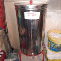 Contenitori per olio