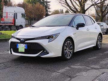 TOYOTA Corolla 1.8 Hybrid Style E-CVT