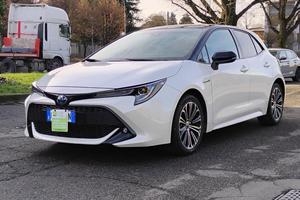 TOYOTA Corolla 1.8 Hybrid Style E-CVT