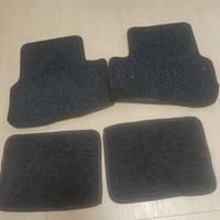 4 tappetini atini auto Peugeot 207 completi 