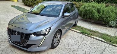 Peugeot nuova 208
