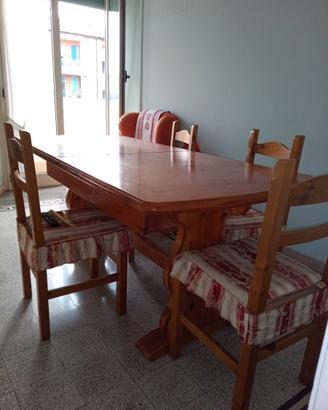 tavolo legno massello e 6 sedie