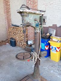 TRAPANO A COLONNA 380 VOLT 