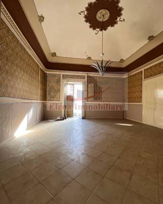 Appartamento di 130 m² con 5 locali a Alcamo