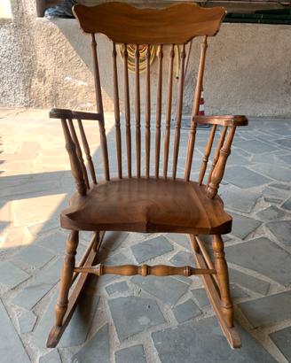 Sedia a dondolo d’epoca
