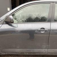 PORTA ANTERIORE SINISTRA TOYOTA RAV4 III 2006