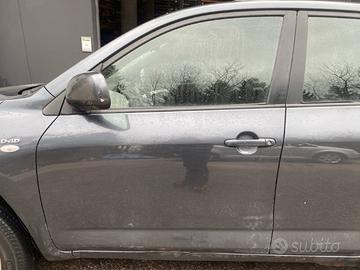PORTA ANTERIORE SINISTRA TOYOTA RAV4 III 2006