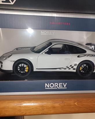 Porsche 911 GT3 1:18