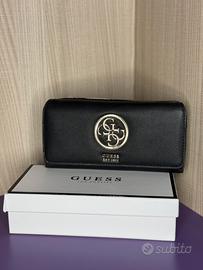 Portafogli donna Guess