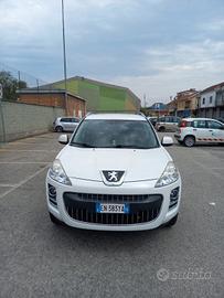 Peugeot 4007