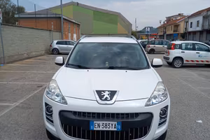 Peugeot 4007