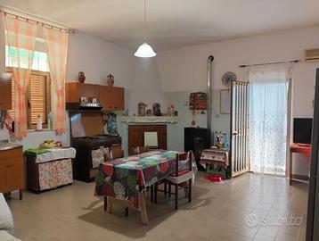 Casa più terreno