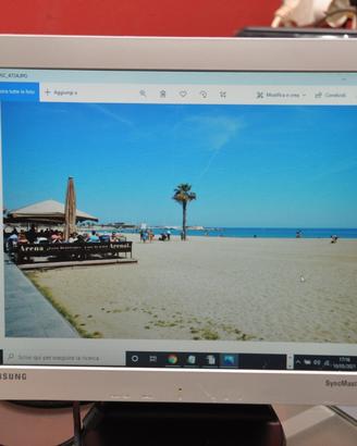 Monitor LCD Samsung 152V 15 Pollici Usato Funziona