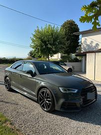 A3 III 2019 Sedan S-LINE 30 1.6 TDI S-tronic