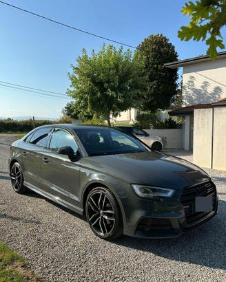 A3 III 2019 Sedan S-LINE 30 1.6 TDI S-tronic