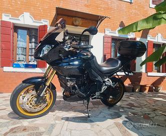 Triumph Tiger 1050 