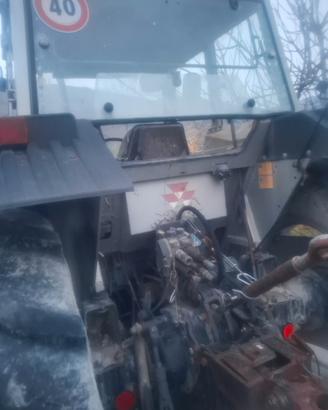 Trattrice agricola Massey Ferguson 399 4WD 12/12
