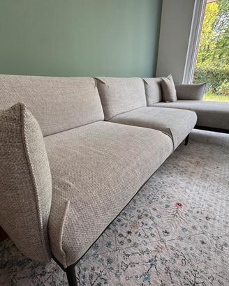 Divano IKEA ÄPPLARYD 4 posti con chaise longue