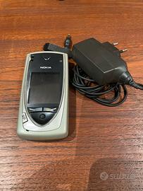 Nokia 7650 con caricabatterie originale