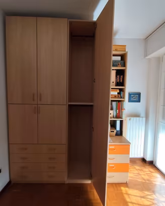 Armadio ad anta battente (solo anta singola)