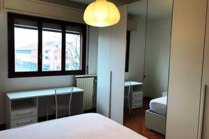 Stanza in appartamento di 15 m² a Rozzano