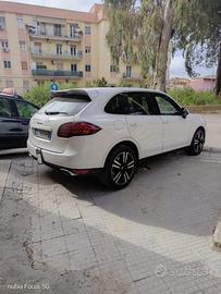PORSCHE Cayenne 2ªs.'10-'18 - 2013
