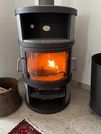 stufa a legna in pietra ollare HASE