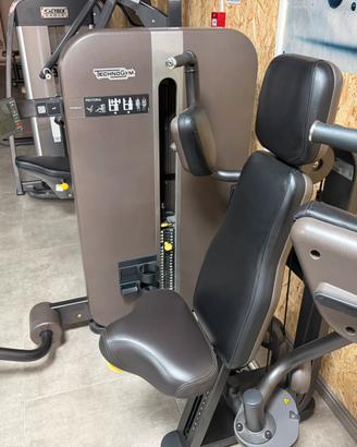 Pectoral technogym