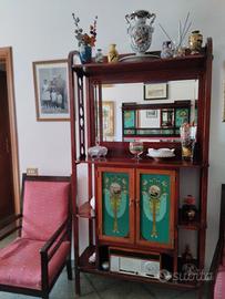 salotto di antiquariato in stile liberty 