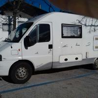 Monoscocca semintegrale Campertre  580  5 posti