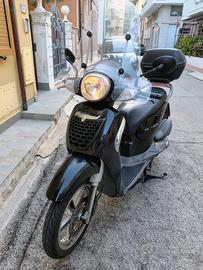 Aprilia Scarabeo 200 - 2009