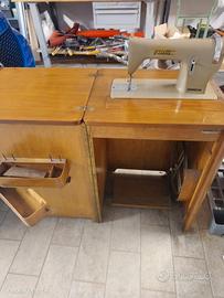 collezionismo Macchina per cucire modello VISETTA,