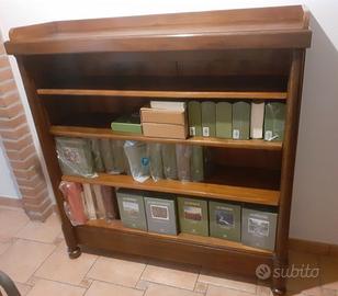 Libreria in legno massiccio